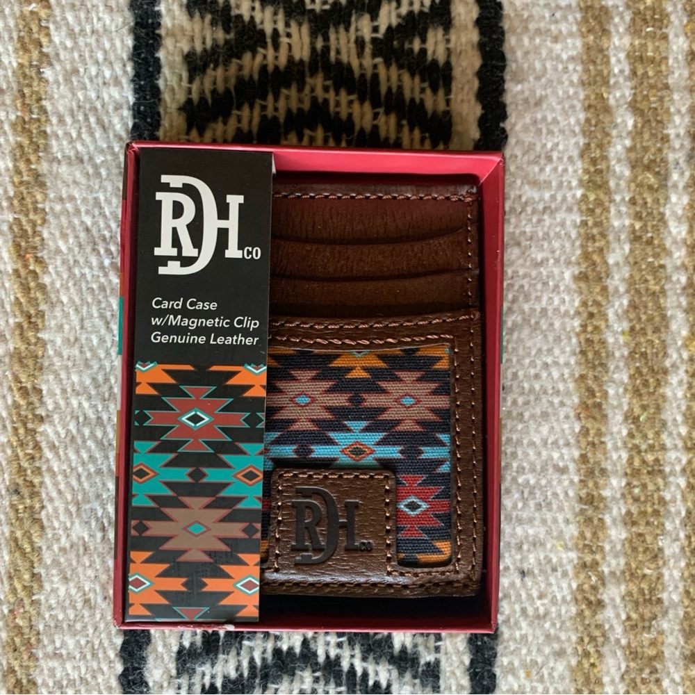 Red Dirt Hat Co. Brown Leather Card Case with Magnetic money Clip